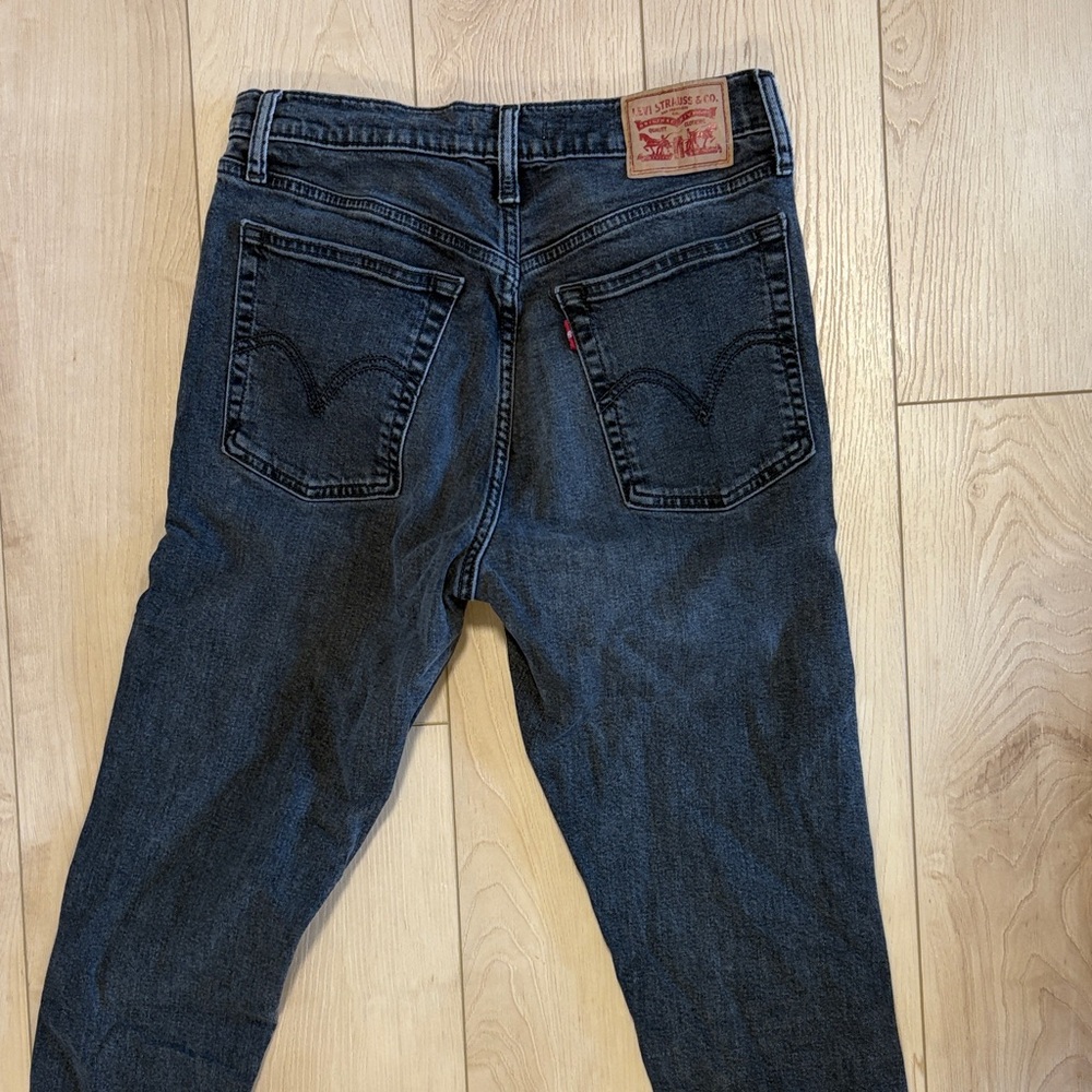 Levi's Women's wedgie skinny